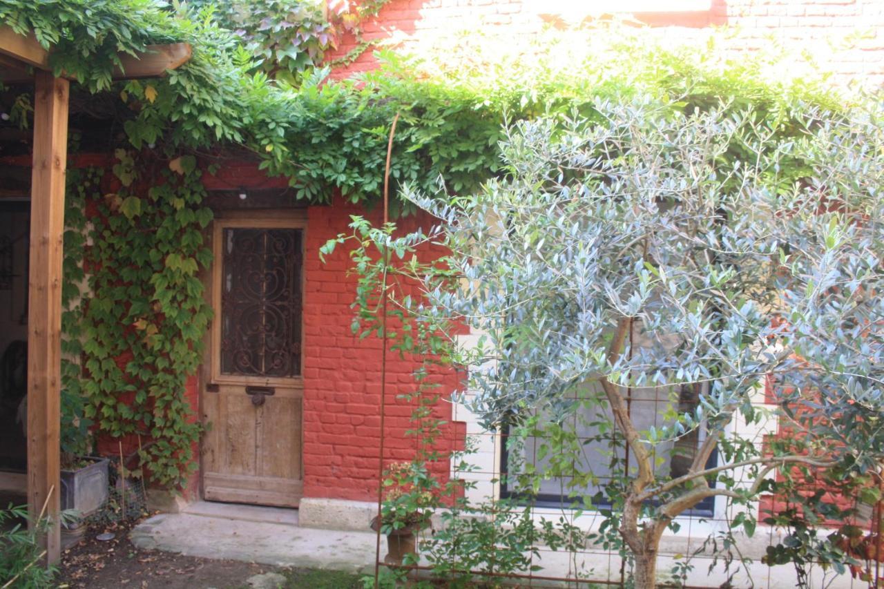 Le Refuge Des Cordeliers Apartamento Laon Exterior foto