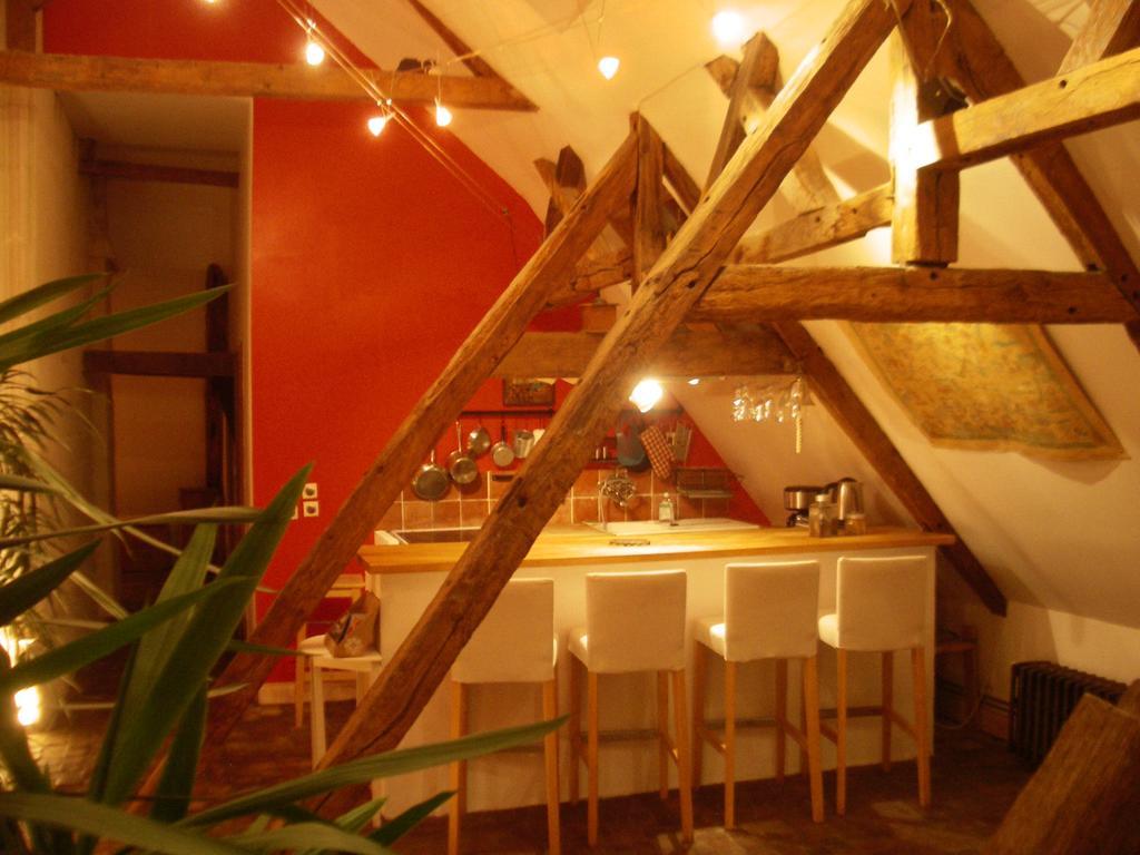 Le Refuge Des Cordeliers Apartamento Laon Quarto foto
